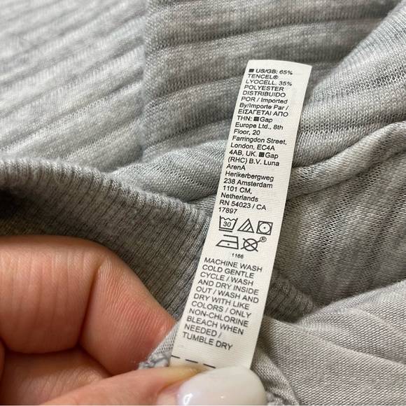 Athleta Womens Ribbed Textured Cropped Pull-On SweatPant Size L Gray High Rise - Picture 8 of 11